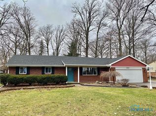 26855 Woodland Ct, Millbury, OH 43447