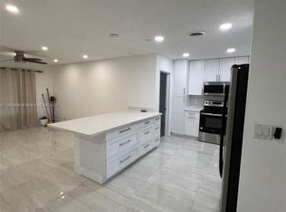 2015 N 32nd Ave #2015, Hollywood, FL 33021