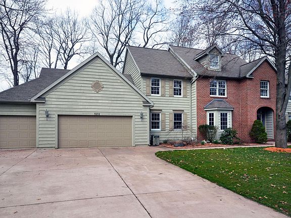 2nd image of 3232 Brynmawr Dr