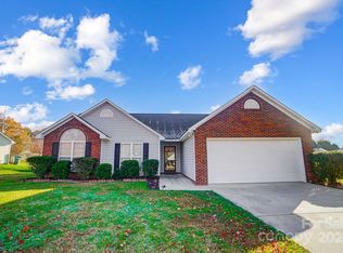 2506 River Chase Dr, Monroe, NC 28110