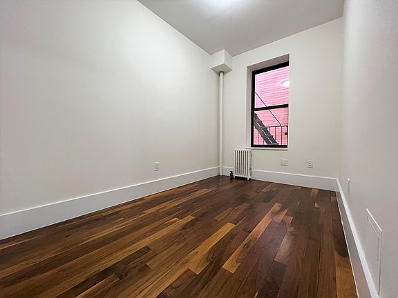 5th image of 455 Hudson St #55