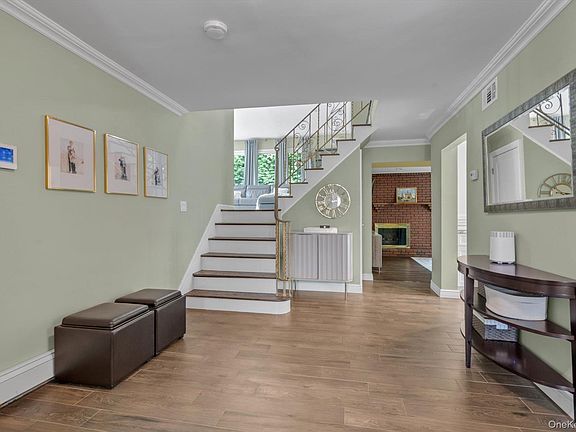4th image of 2 Madison Avenue