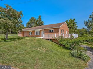 122 Vision Ln, Falling Waters, WV 25419