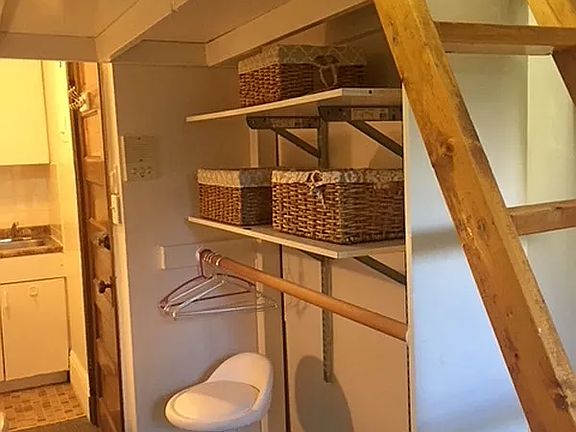 4th image of 314 W 90th St APT 3D
