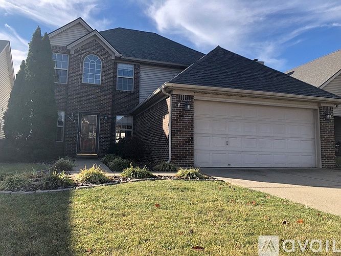 1st image of 564 Wellington Gardens Dr