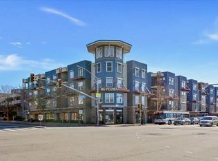 1121 40th St APT 4105, Emeryville, CA 94608