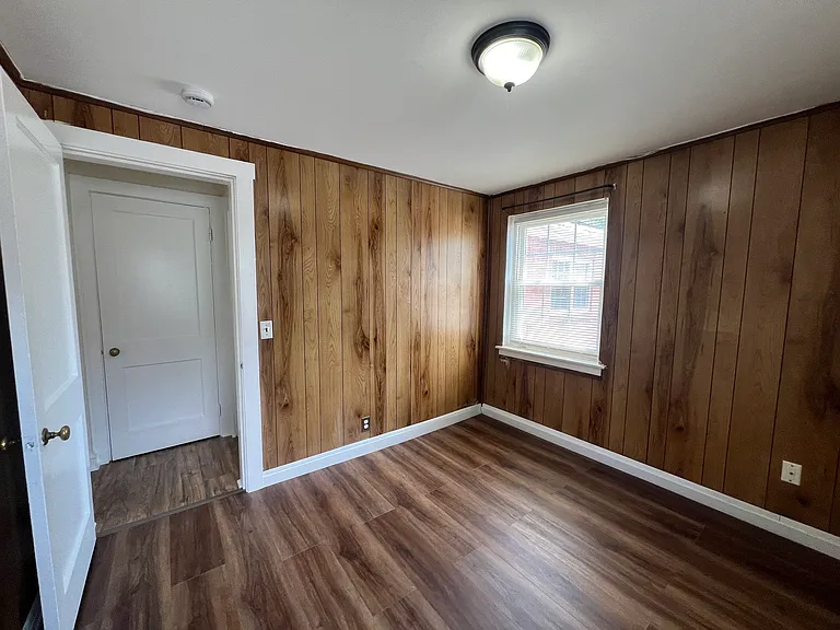 46 Main St #1 — Photo 11