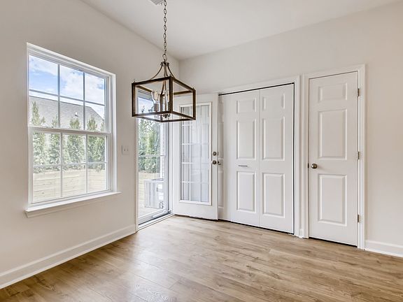 3rd image of 1101 Downs Blvd APT 259