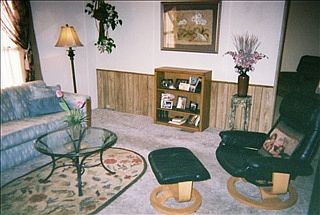 3rd image of 1604 Alonda Ln NE