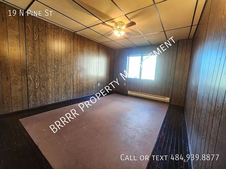 19 N Pine St — Photo 7