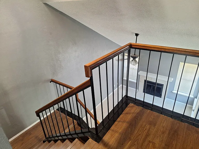 Chatham Square Ct — Photo 10