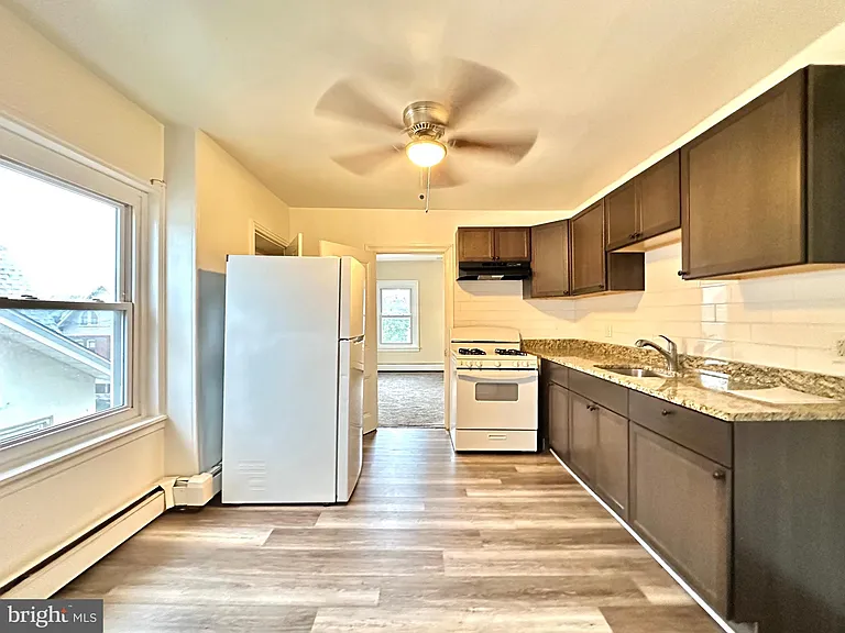 914 Swede St #3 — Photo 4