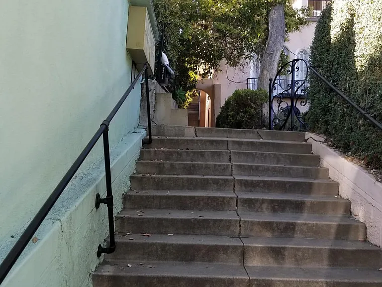 863 N Dillon St #1/4 — Photo 15