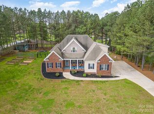 107 Dupree Ln, Mooresville, NC 28115