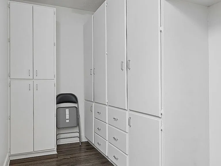 14341 Hamilton St — Photo 20
