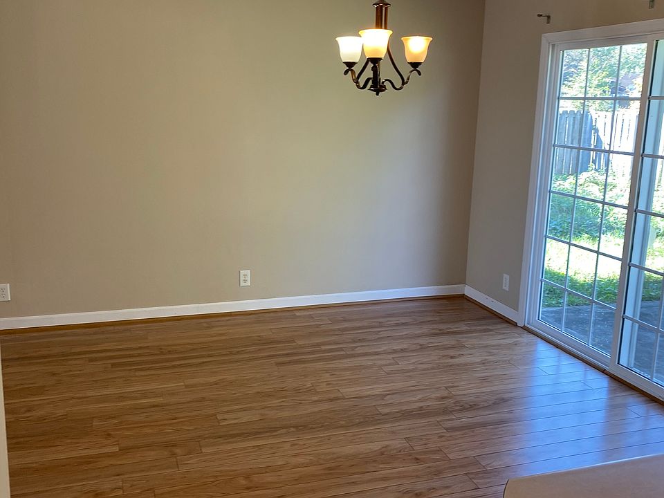 1st image of 251 S Teakwood Ct