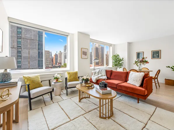 389 East 89th Street image 1 of 12