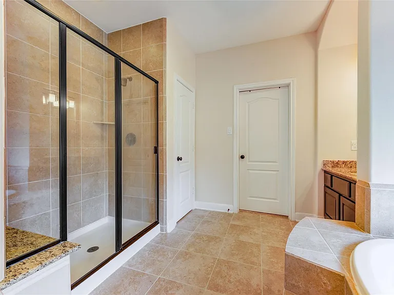 1335 Altavilla Ln — Photo 27
