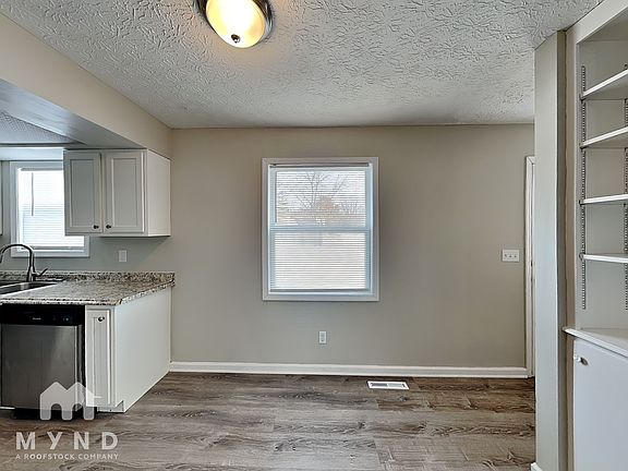 4th image of 2142 Hughey Dr #2142