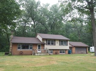 1389 Becker Rd, Muskegon, MI 49445