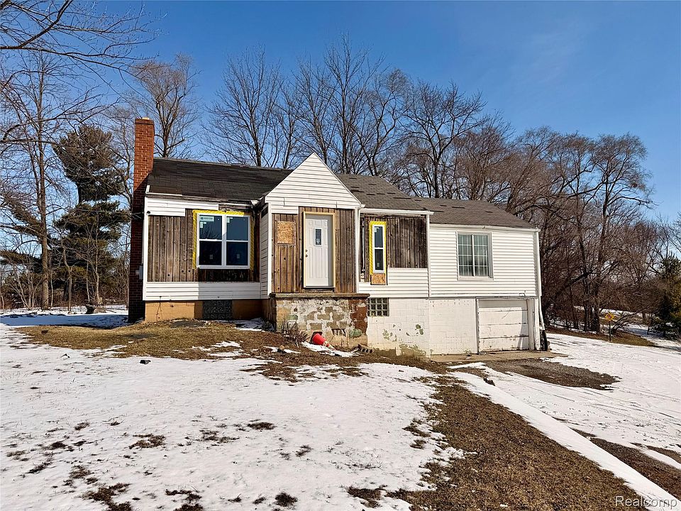 1st image of 3186 E Grand Blanc Rd