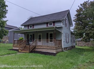 213 Kalamo St, Olivet, MI 49076