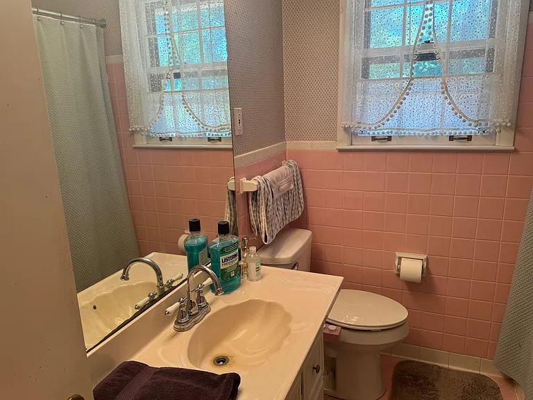 332 Lynn Dr — Photo 13