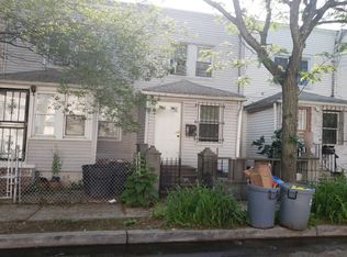 11811 152nd St, Jamaica, NY 11434