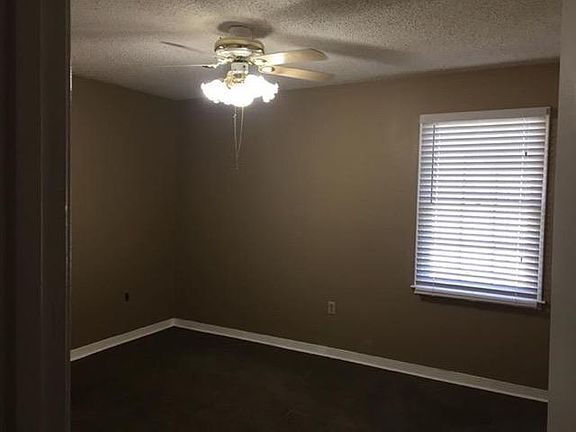 5th image of 4304 Kwajalein Dr