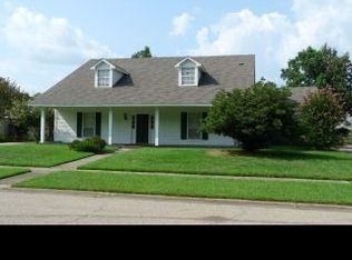 16055 Chickamauga Ave, Baton Rouge, LA 70817