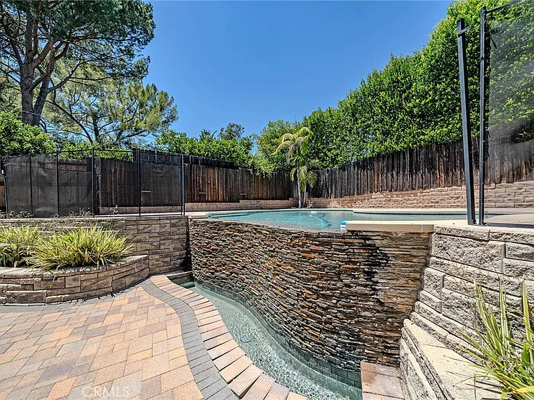 1217 Olive La Canada — Photo 44