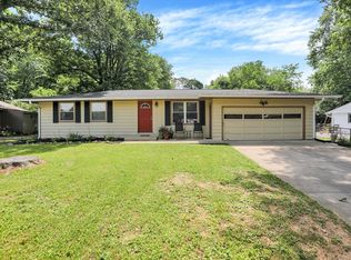 1127 Corn Tassel Row, Greenwood, IN 46142