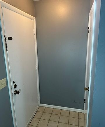 4th image of 5027 Cambrian Dr