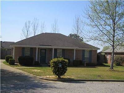 1st image of 410 Briar Glen Ct