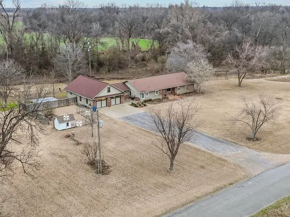 3777 Sunflower School Rd, Clarksdale, MS 38614