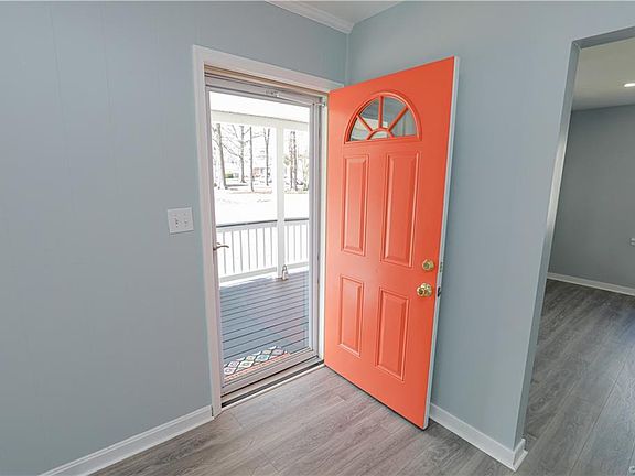 4th image of 5003 Huband Ave