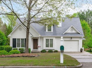 2004 Kelly Glen Dr, Apex, NC 27502