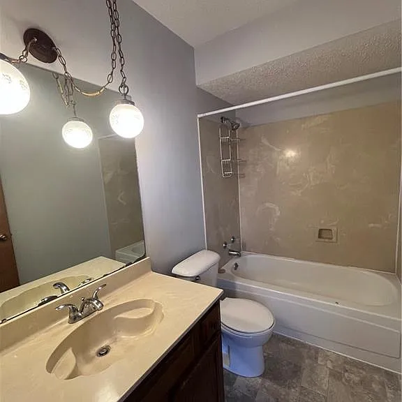 5204 W Napoleon Ave S #101 — Photo 9