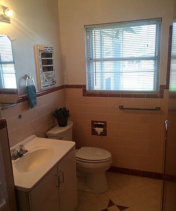 3rd image of 147 Tansyl Dr