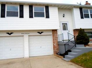 1394 Stone Dr, Harrison, OH 45030
