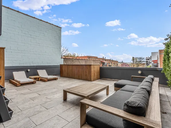 554 4th Avenue image 23 of 26