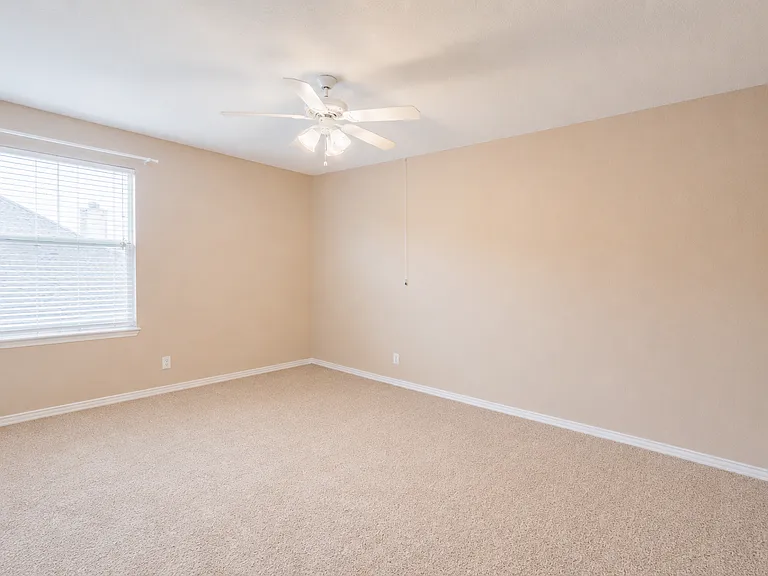 4453 Red Barn Dr — Photo 31