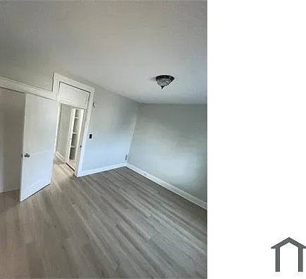 1215 Oakhurst Pl — Photo 8