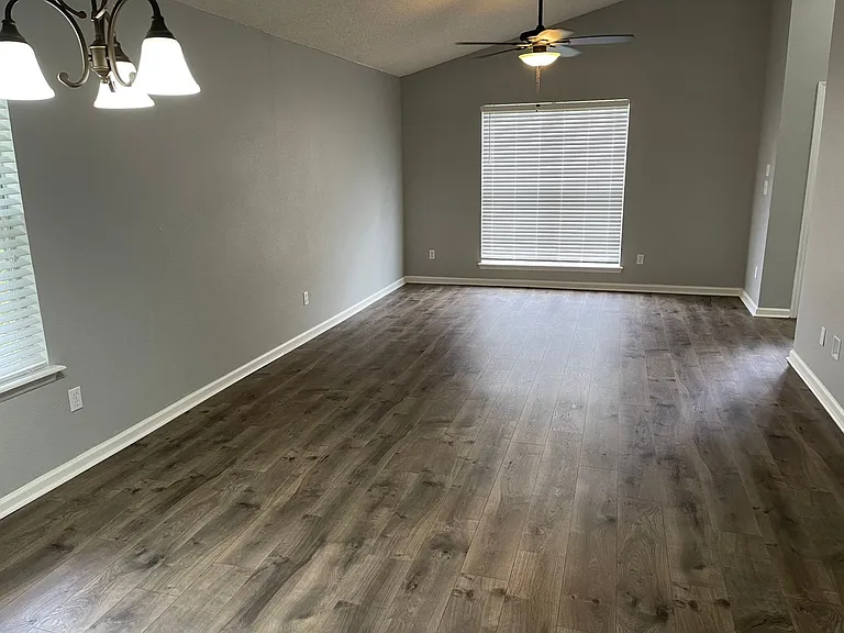 5326 Saint Ives Ln — Photo 10