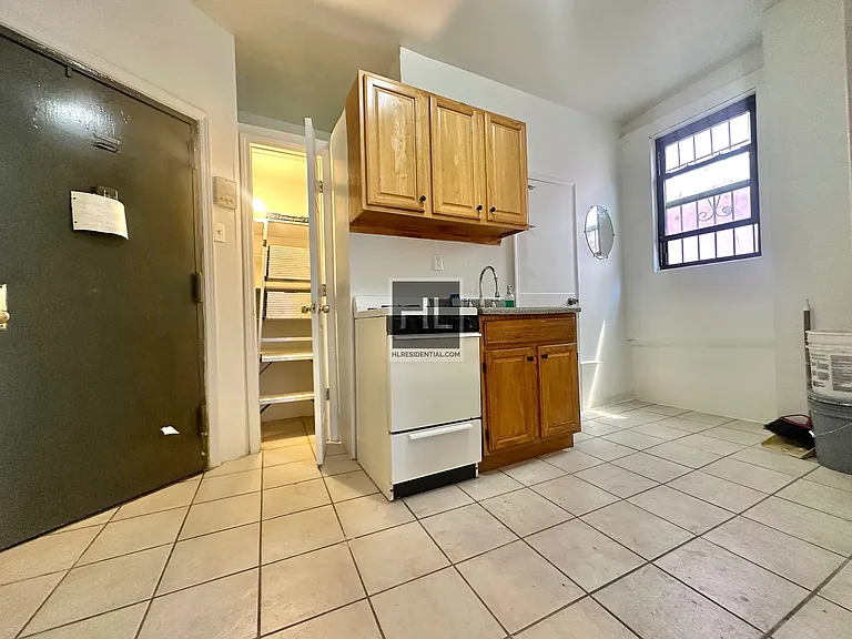 159 18th St #1F — Photo 9