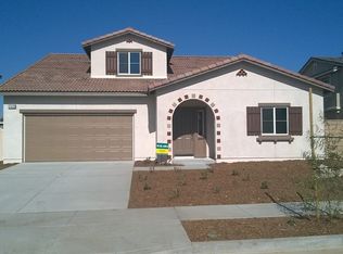 34808 Oakwood Ln, Murrieta, CA 92563