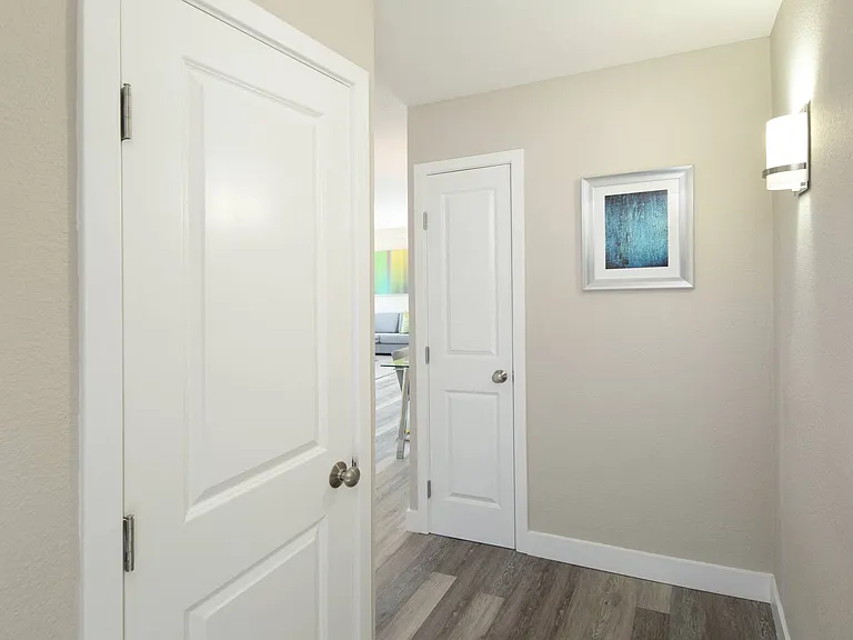 1000 Chestnut Street Apartments — Photo 20