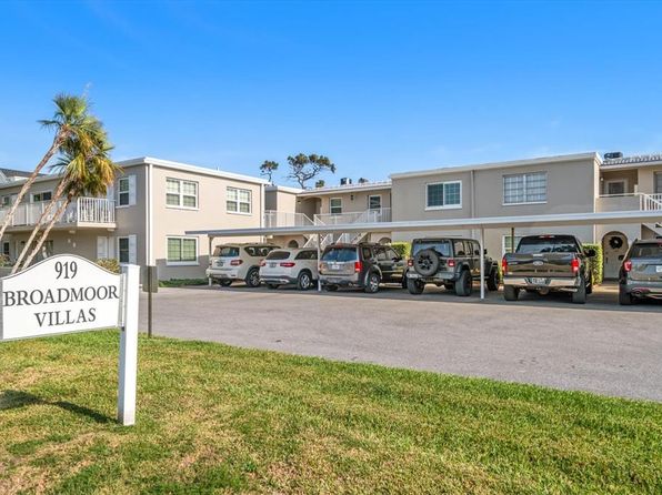 919 Osceola Rd APT 202, Belleair, FL 33756