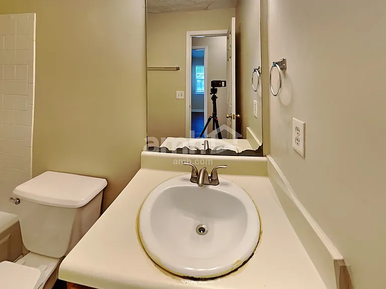 131 The Esplanade Way SW — Photo 15