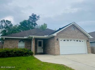 9610 Kino St, Diamondhead, MS 39525